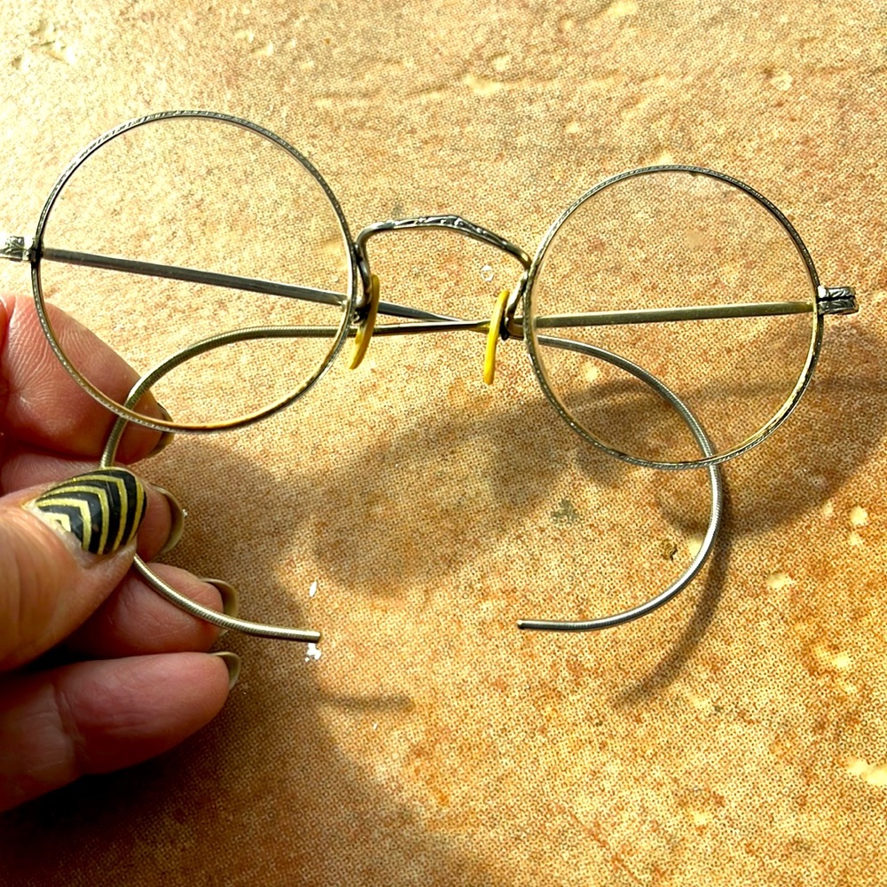 1920’s Shuron Antique Round Wire Rim Round Glasses “Harry Potter Style” - Picture 2 of 7